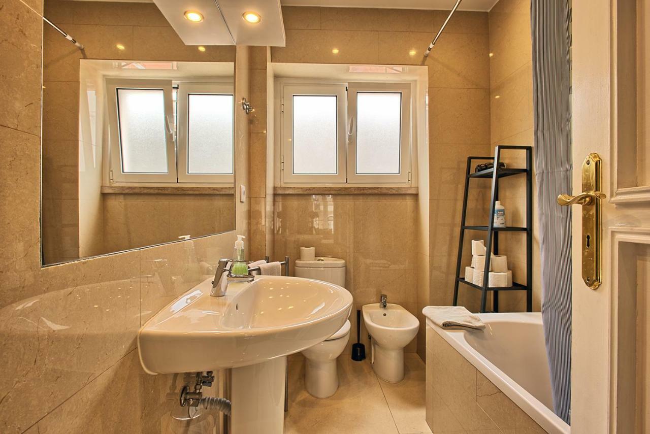 Almirante 3-Four Bedrooms Lisboa Εξωτερικό φωτογραφία